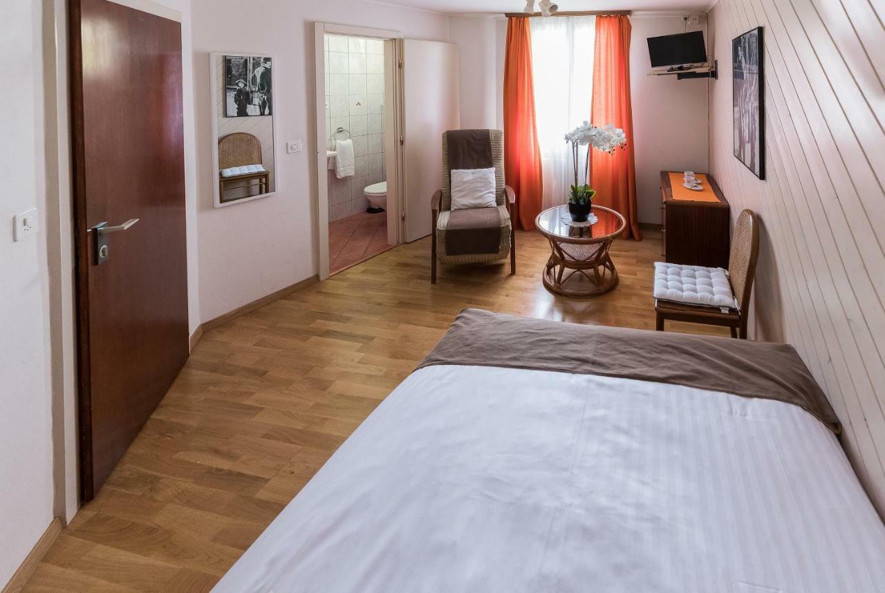 Hotel De La Place Vevey Eksteriør billede